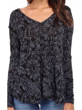FREE PEOPLE | Sahara Ruched Sleeves Printed Blue Crop Back Top Sz. Small‎